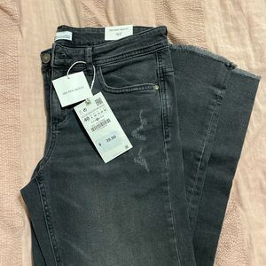 Black Zara Mid-Rise Skinny Jeans